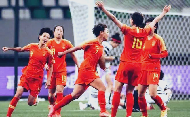 韩国女足战胜澳大利亚队，毅然晋级八强