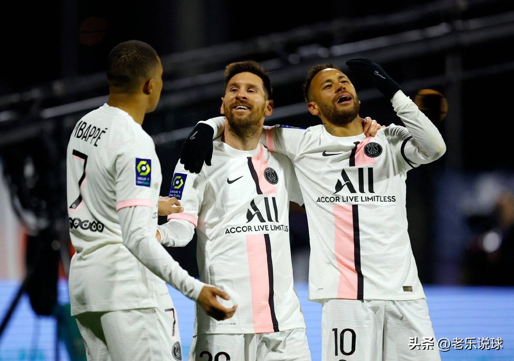包含2025年俱乐部世界杯：巴黎圣日耳曼全队备战内幕的词条