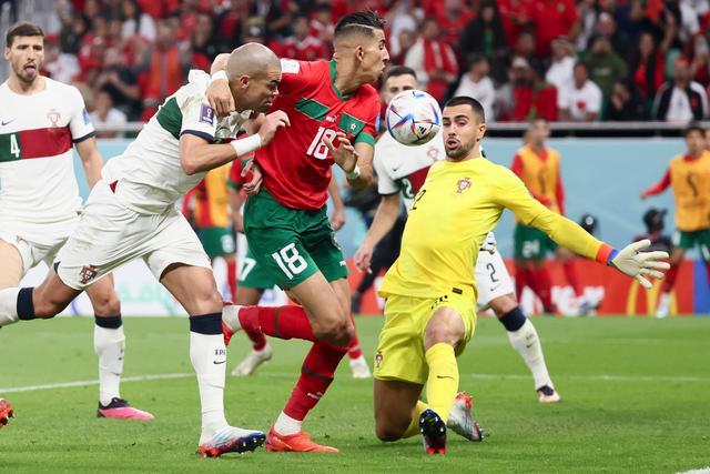 摩洛哥血洗中国,布鲁诺·费尔南德斯关键制胜的简单介绍 摩洛哥血洗中国,布鲁诺·费尔南德斯关键制胜的简单介绍