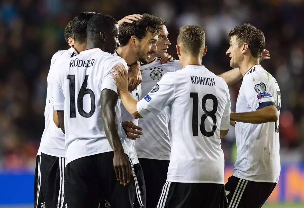 德国队绝杀泰国队,安赛龙扛起全队 德国队绝杀泰国队,安赛龙扛起全队